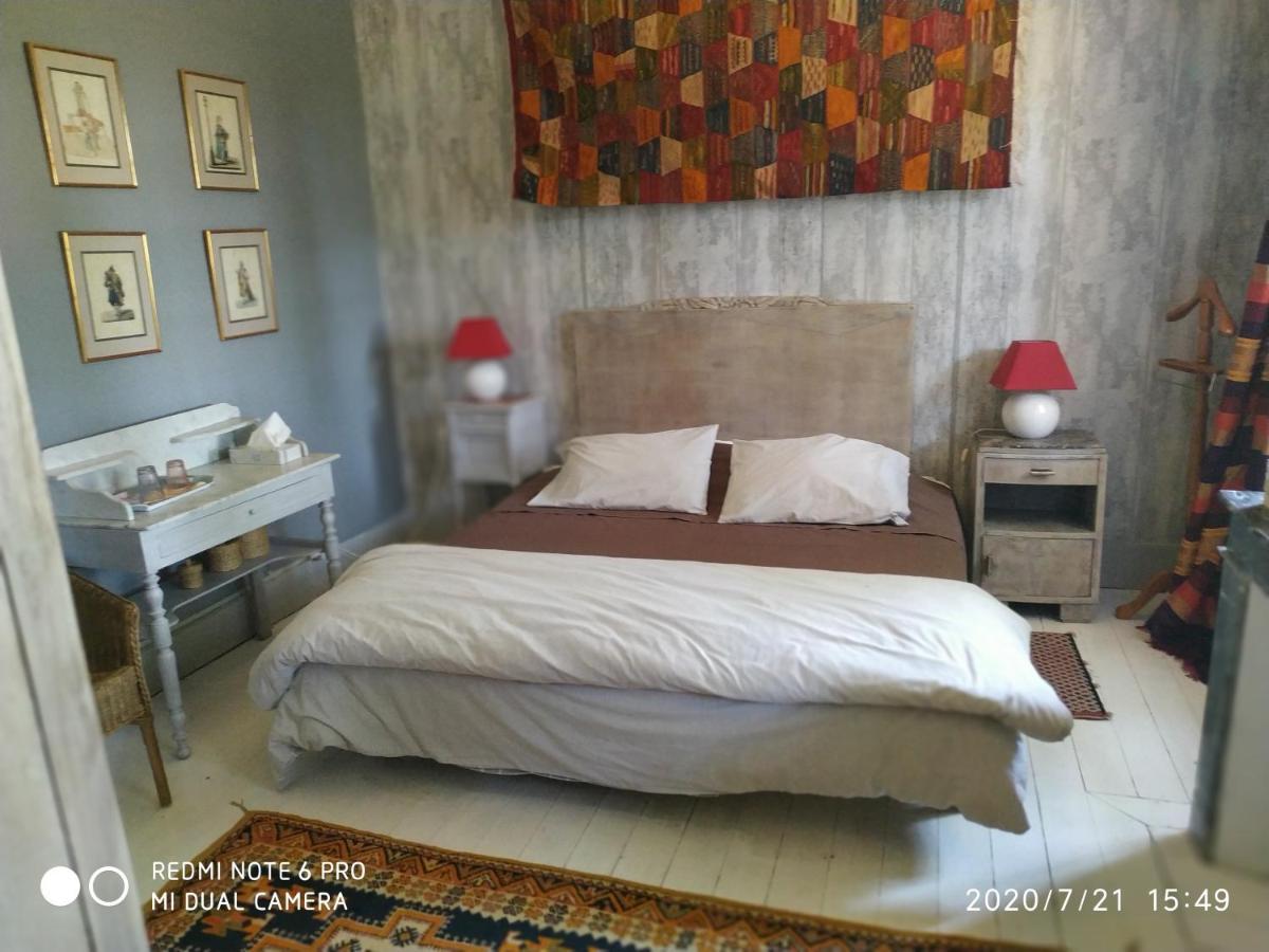 La maison de l'œnologue Poucharramet Extérieur photo